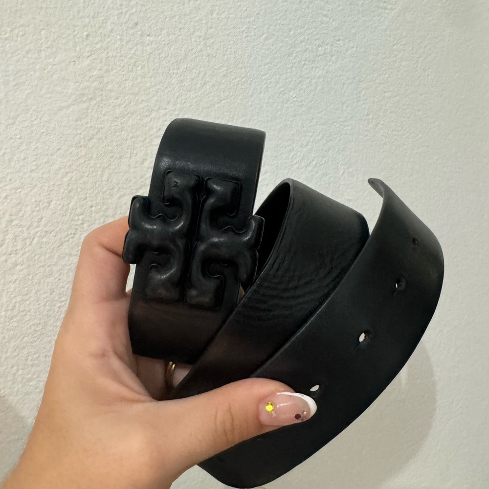 Tory Burch Eleanor Black Belt